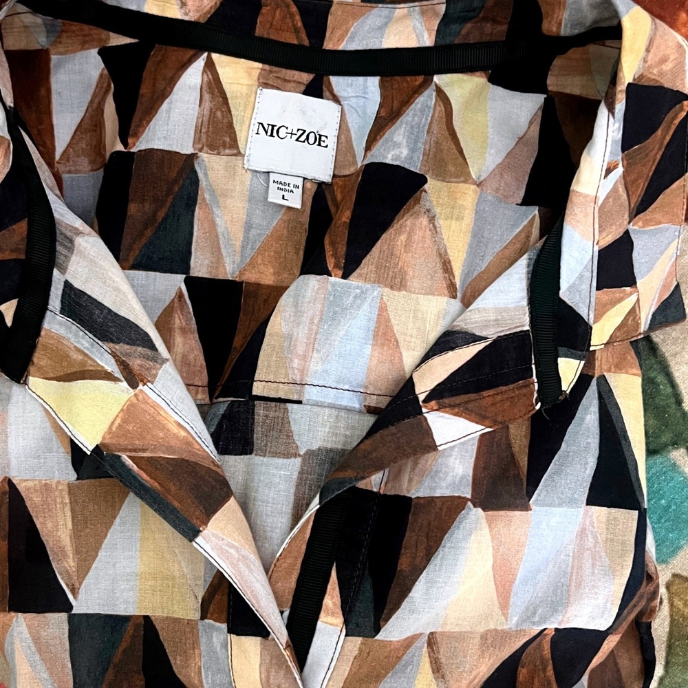 NIC+ZOE Button Down Shirt L Womens Geometric Triangle Brown Earthy Boho Office